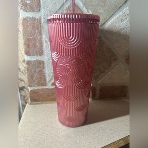 Limited edition Starbucks dusty rose pink shimmer shell mermaid scales cold 24oz